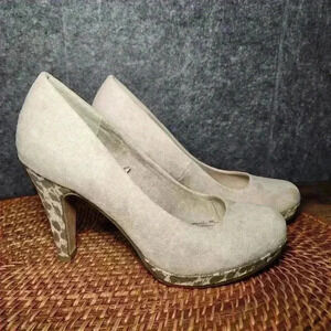 Marco Tozzi Court Shoes Block Heels Beige Suede Women's 8.5